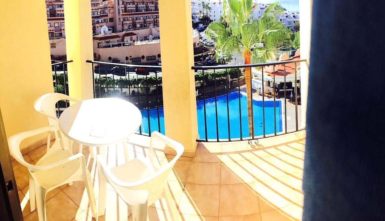 Studio Castle Harbour Vistas Piscina Apartment Los Cristianos  Exterior photo