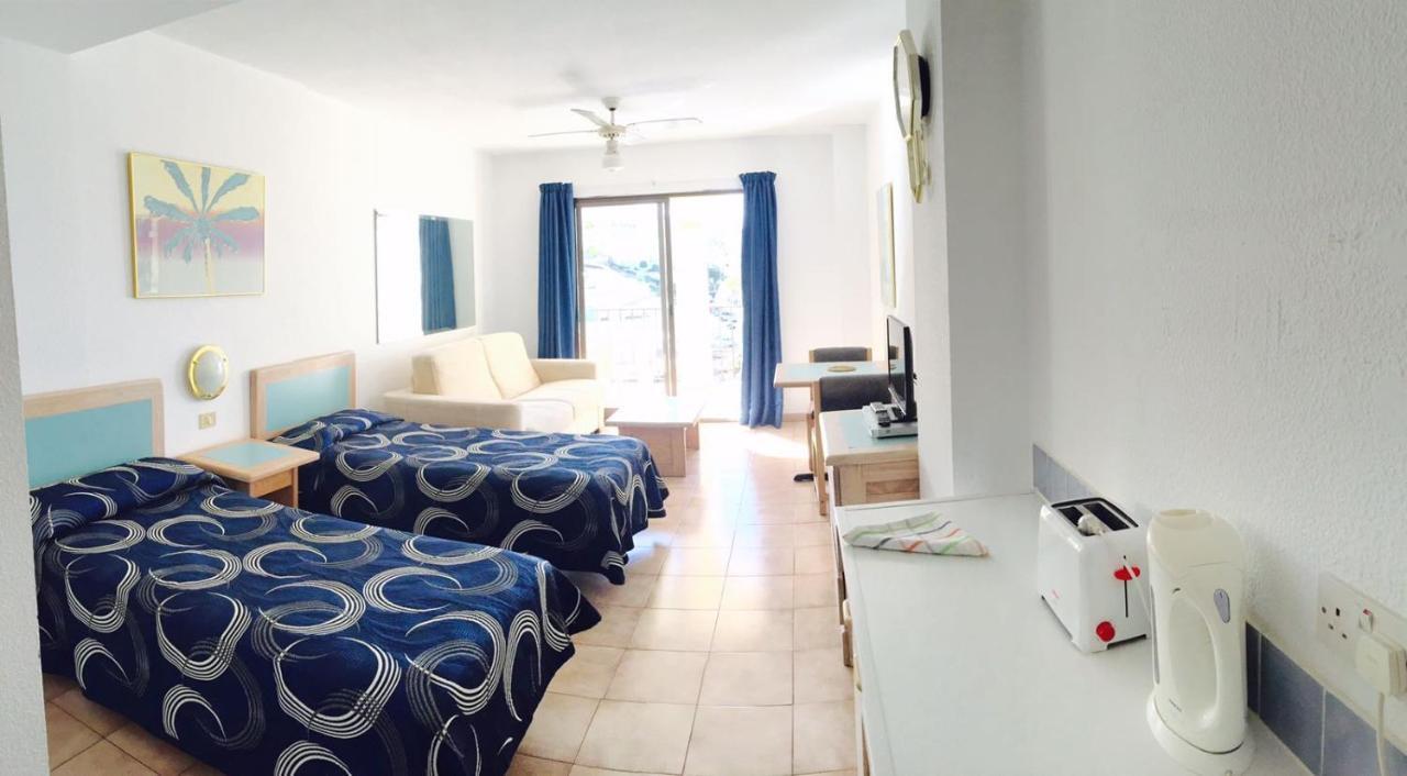 Studio Castle Harbour Vistas Piscina Apartment Los Cristianos  Exterior photo